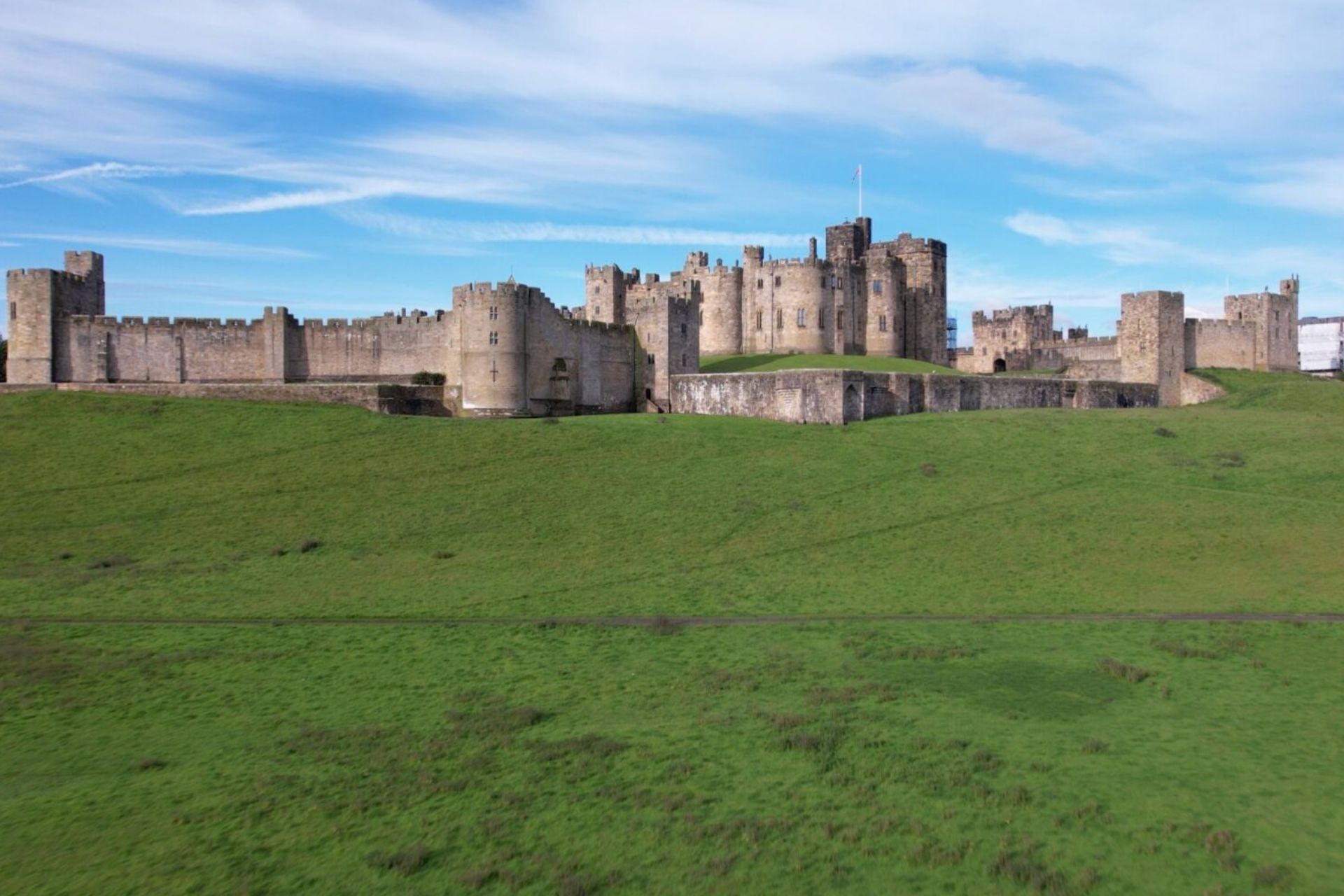 Alwnick Castle